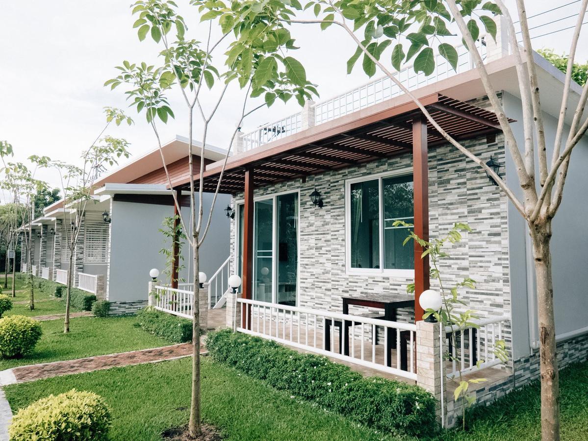 Rai Fahpratan Home And Garden Ban Pak Ngam  Dış mekan fotoğraf