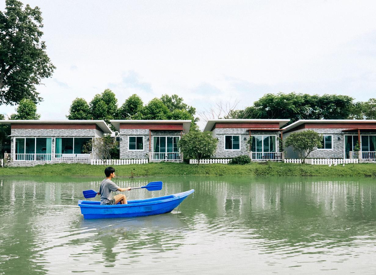 Rai Fahpratan Home And Garden Ban Pak Ngam  Dış mekan fotoğraf